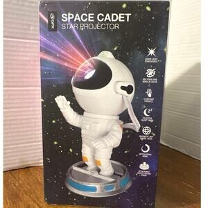 GPX Space Cadet Mini Astronaut Galaxy Projector (model PJ104W). New unopened box